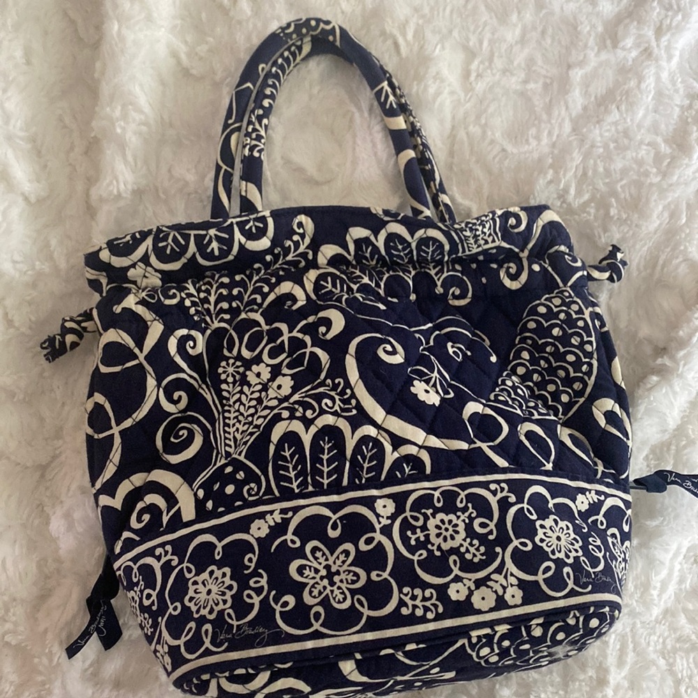 Vera Bradley Twirly Bird Blue and White Cinch Top Hand Bag